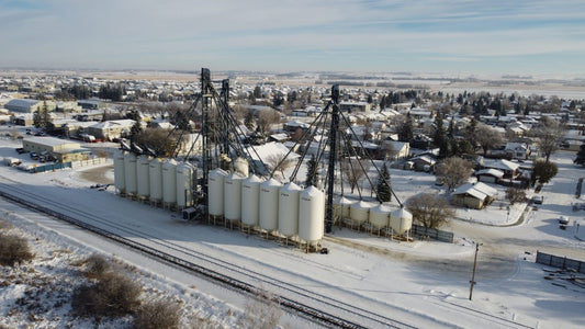 Penhold, AB - Transload - CN, CPKC